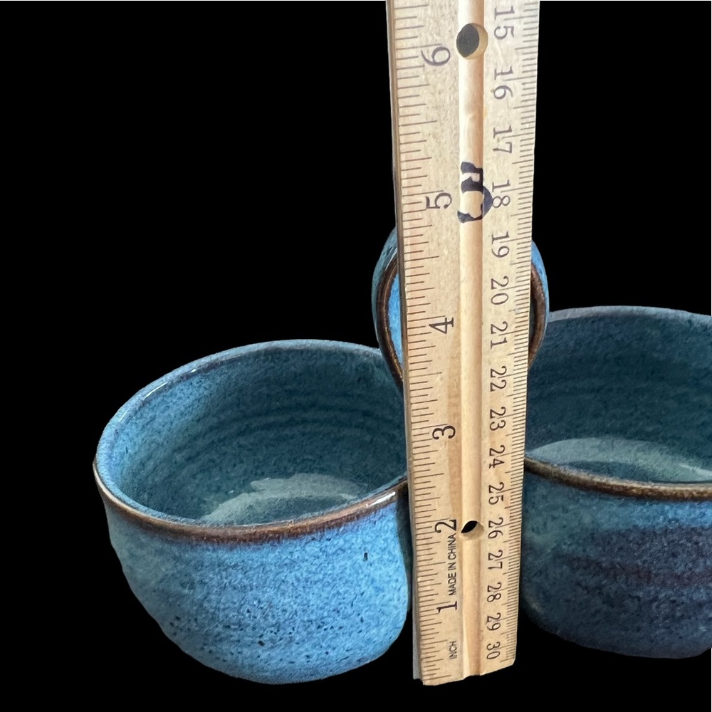 Vintage Pottery Condiment Set. Signature on bottom blue - Picture 5 of 7